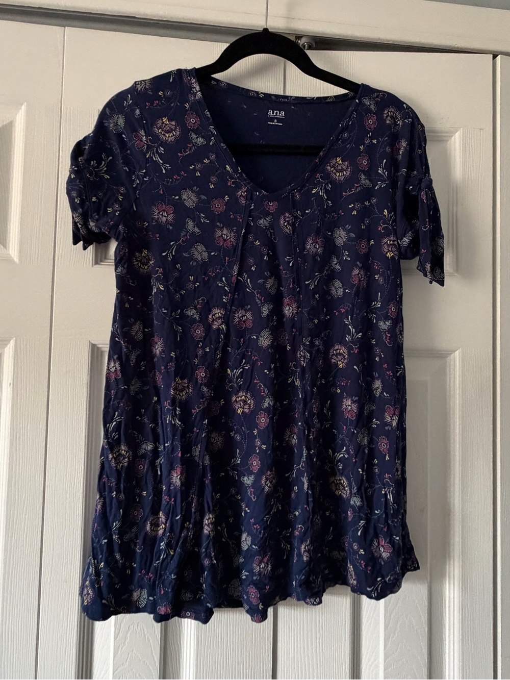 a.n.a Navy Floral Scoop Neck Short Sleeve Tunic